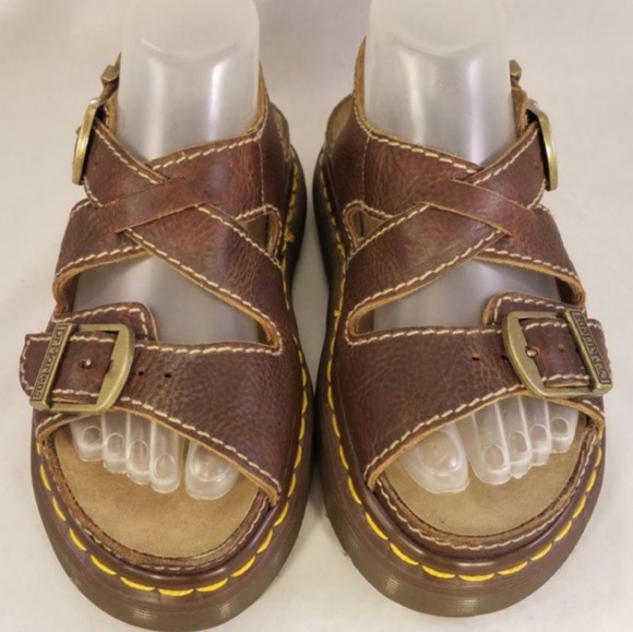 dr martens sandals size 4